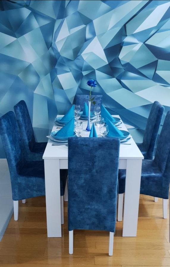 Apartman Kej Blue Free Parking Kraljevo Esterno foto