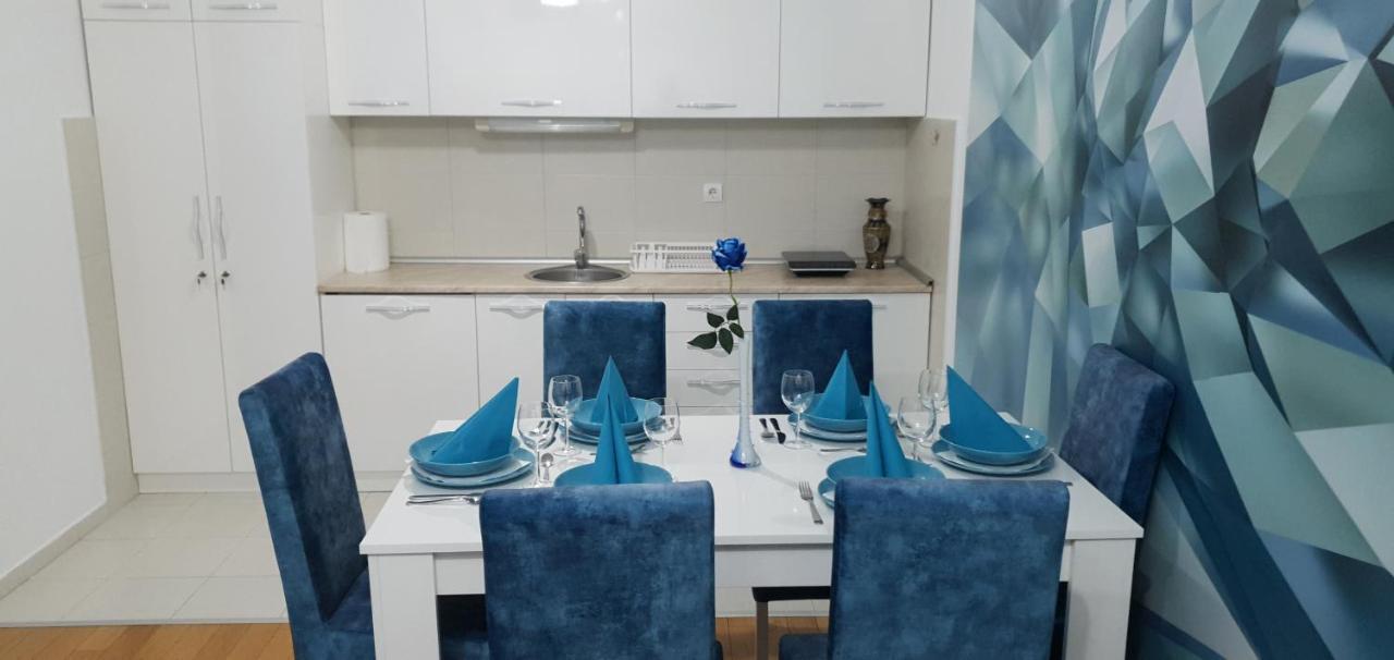 Apartman Kej Blue Free Parking Kraljevo Esterno foto