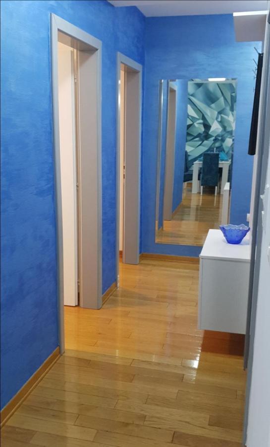 Apartman Kej Blue Free Parking Kraljevo Esterno foto